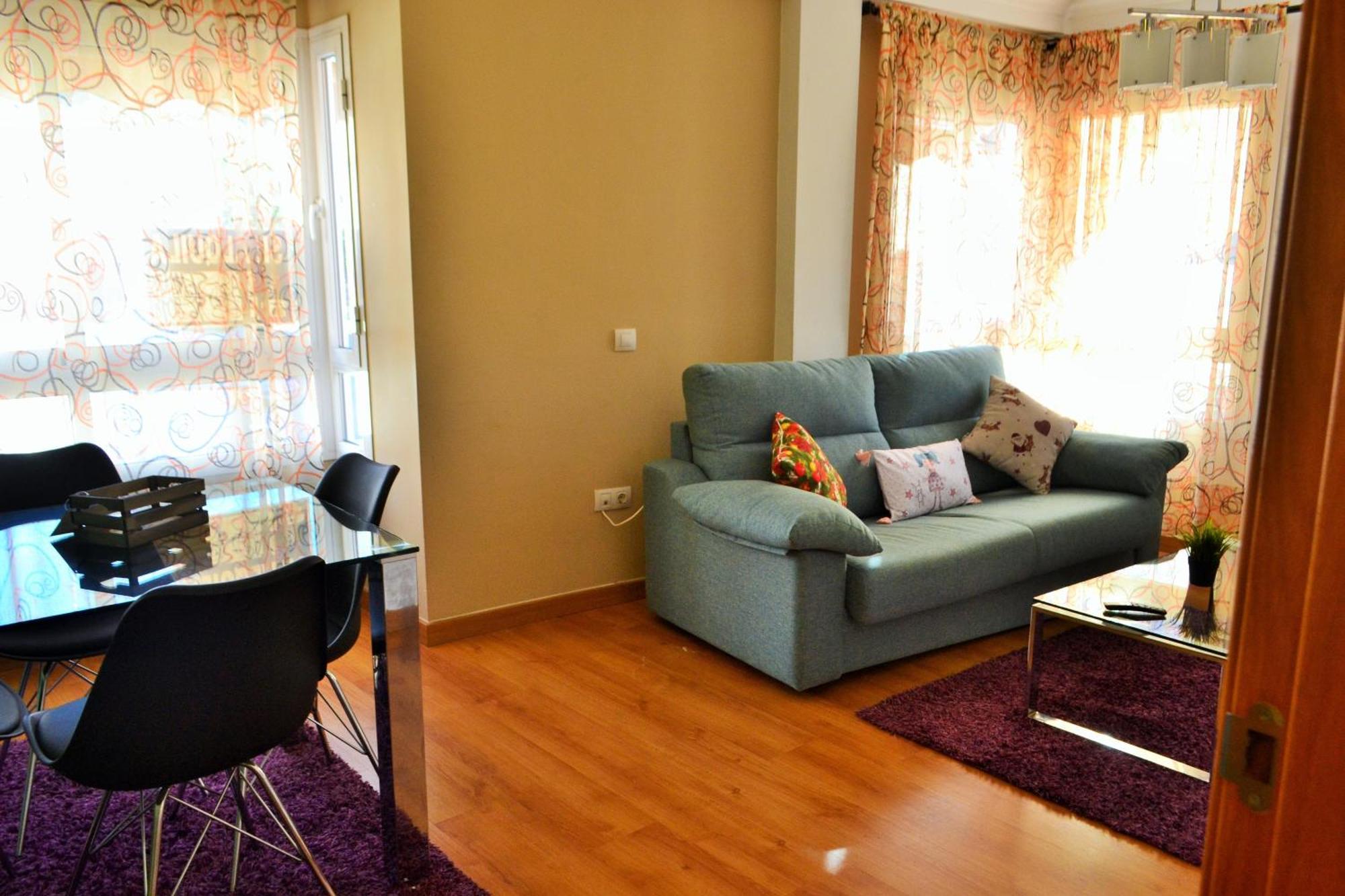 Apartment Next To Hospitales And 10 Minutes To The Center And Beaches - Hospitales A 10 Minutos Del Centro Y Playas Málaga