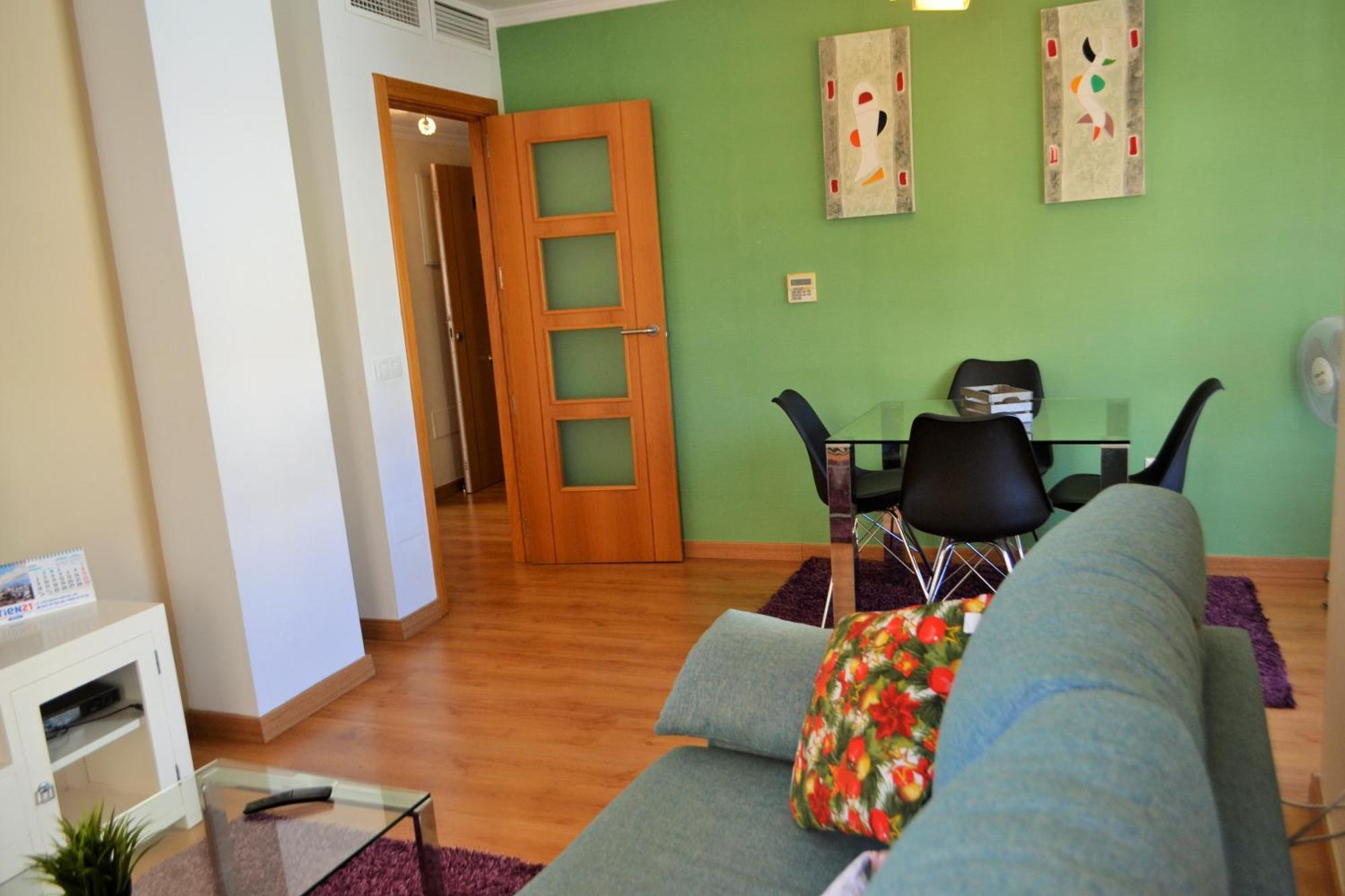 Next To Hospitales And 10 Minutes To The Center And Beaches - Hospitales A 10 Minutos Del Centro Y Playas